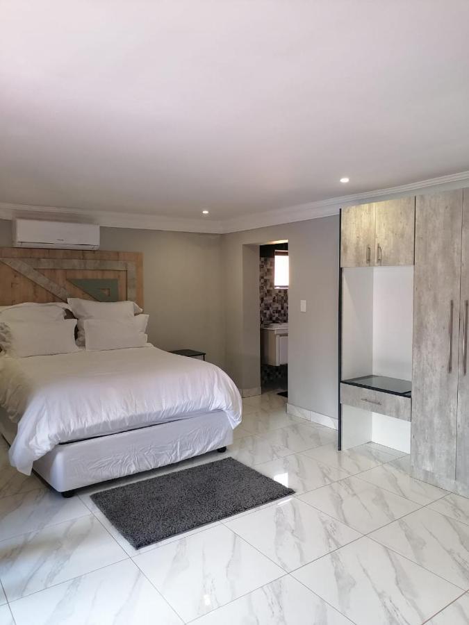 National Lodge Benoni Buitenkant foto