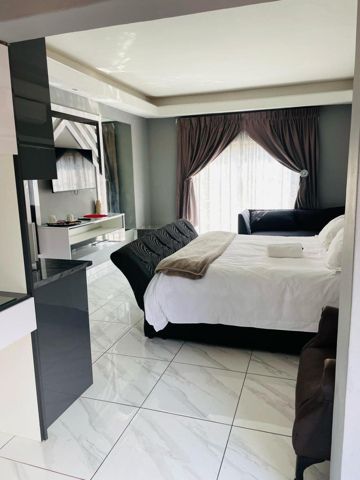 National Lodge Benoni Buitenkant foto